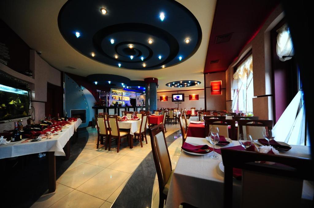 Hotel Spinaker Leba Bagian luar foto