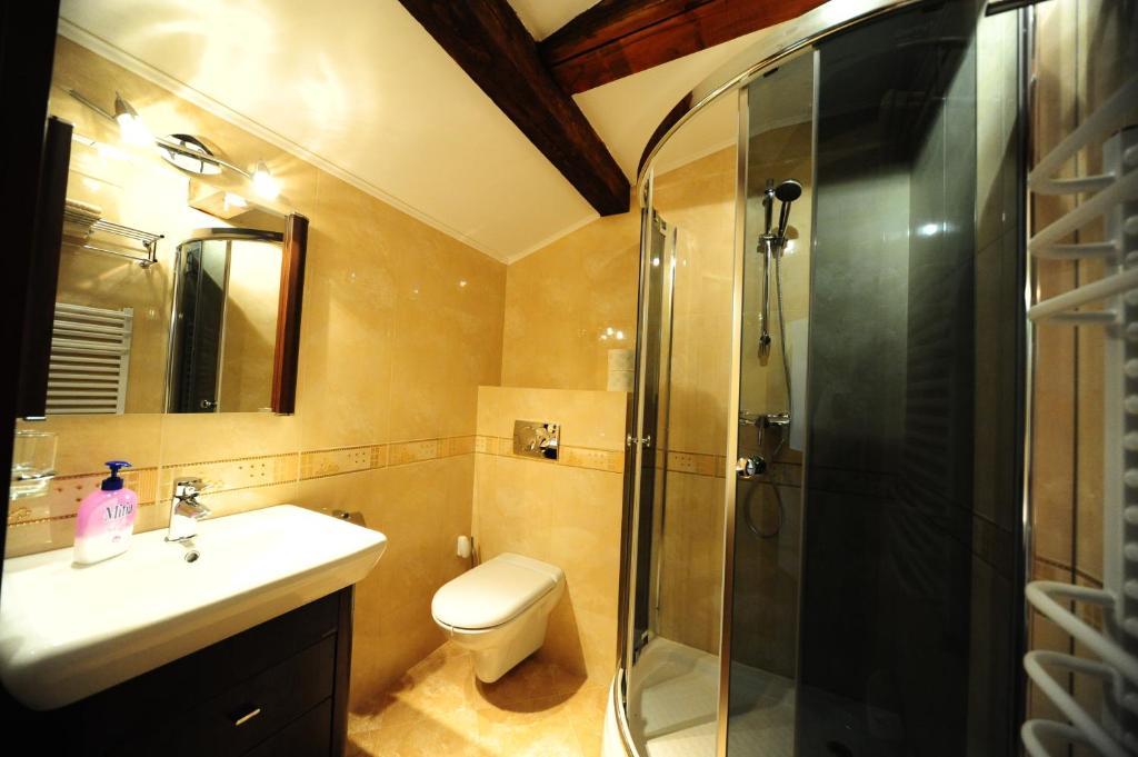 Hotel Spinaker Leba Ruang foto